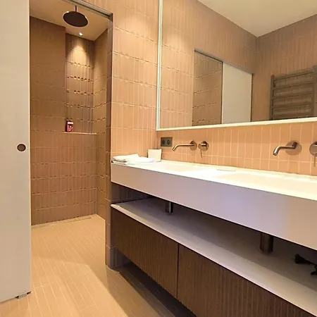 아파트 Brand-new 100 Sqm With Breathtaking Panoramic Views Over Cannes' *