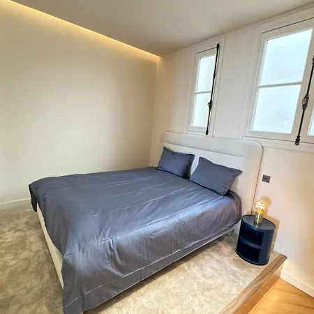 Brand-new 100 Sqm With Breathtaking Panoramic Views Over Cannes' Apartment *