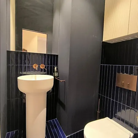 Brand-new 100 Sqm With Breathtaking Panoramic Views Over Cannes' 아파트 칸느