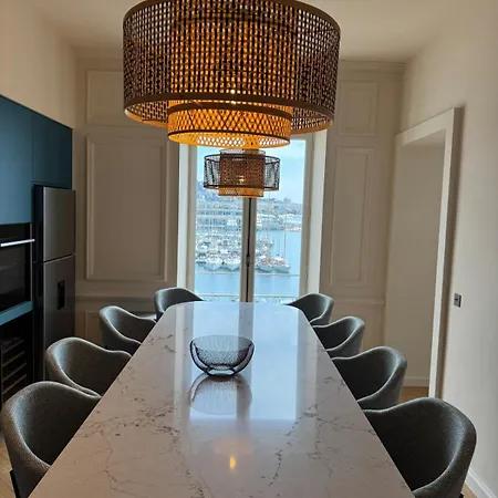 Brand-new 100 Sqm With Breathtaking Panoramic Views Over Cannes' *